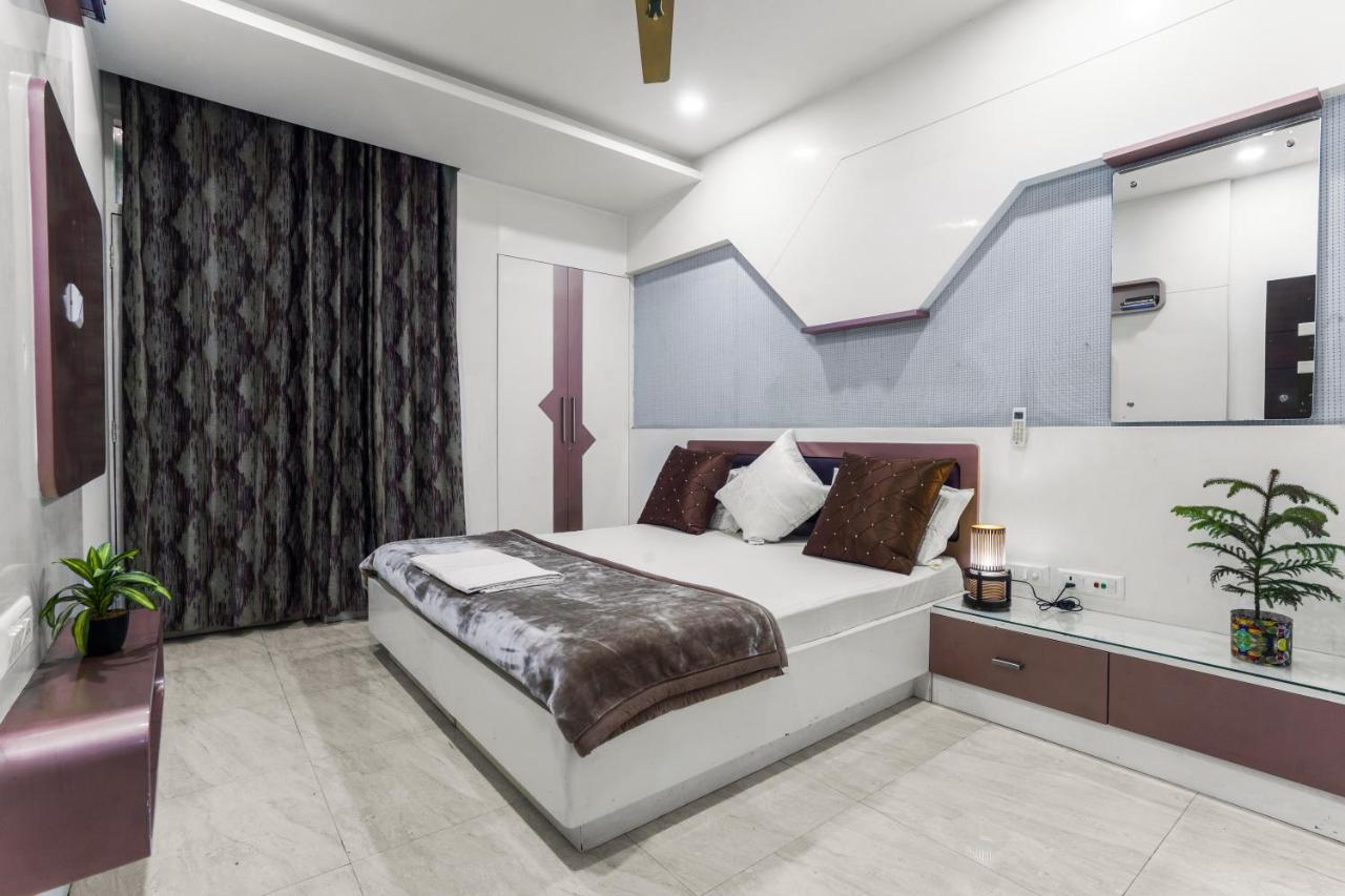 Homlee-Villa Luxury-2Bhk-Anand Vihar-Ramprastha Gáziábád Kültér fotó
