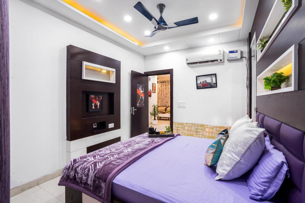 Homlee-Villa Luxury-2Bhk-Anand Vihar-Ramprastha Gáziábád Kültér fotó