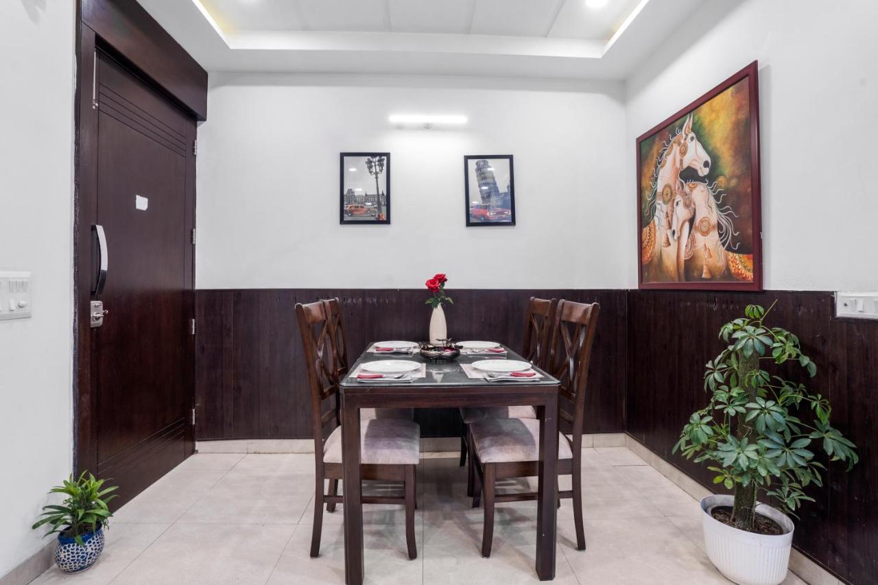Homlee-Villa Luxury-2Bhk-Anand Vihar-Ramprastha Gáziábád Kültér fotó